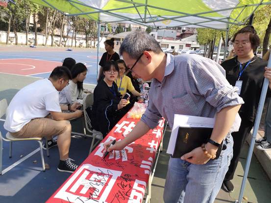 说明: AE8727359AB517AB6CB63258A04048CF